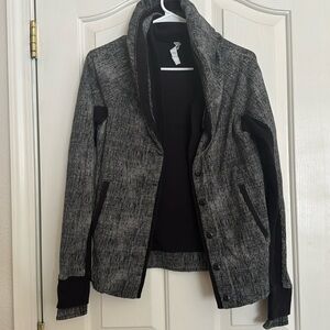 Vintage Rare Lululemon To Class Jacket Size 4